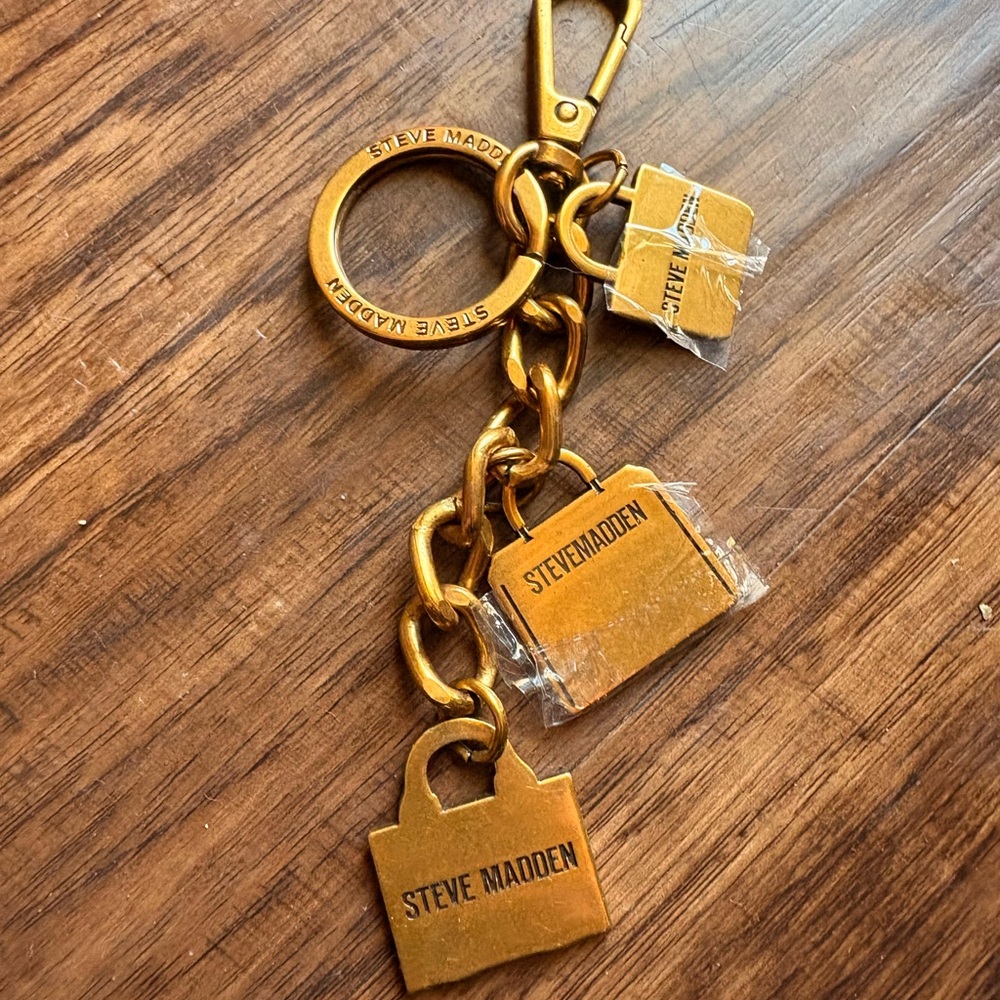 Steve Madden Gold Bag Charm Keychain